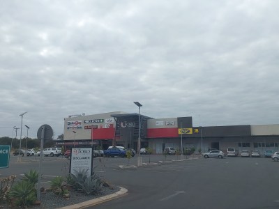 Toro Junction Mall