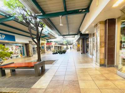 Riverwalk Mall