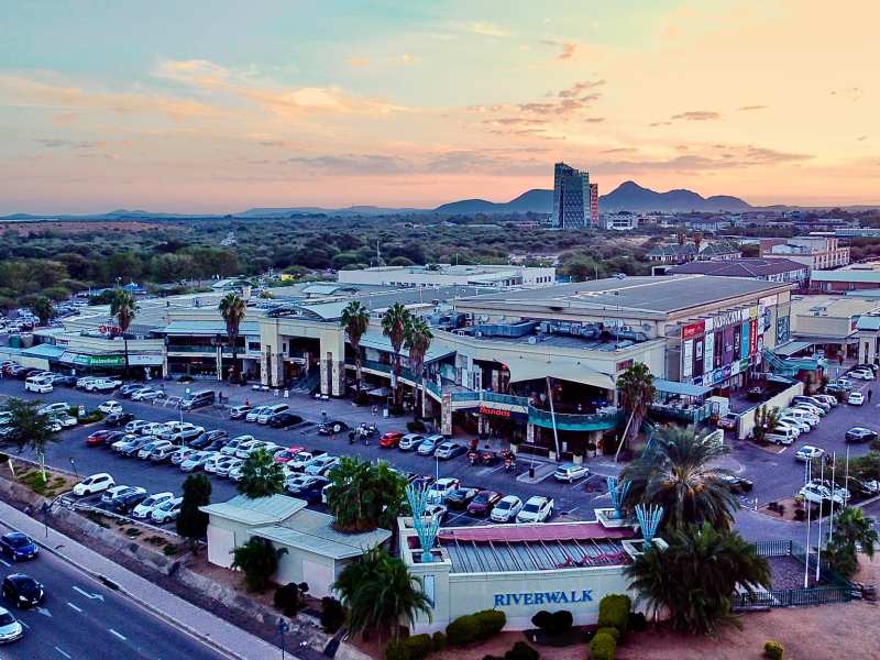 Riverwalk Mall