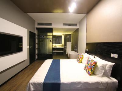Room50two Hotel - from BWP 1,400