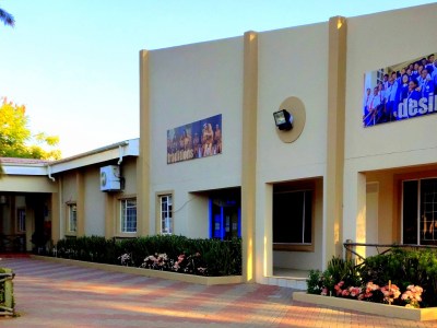 Livingstone Kolobeng College (Secondary)