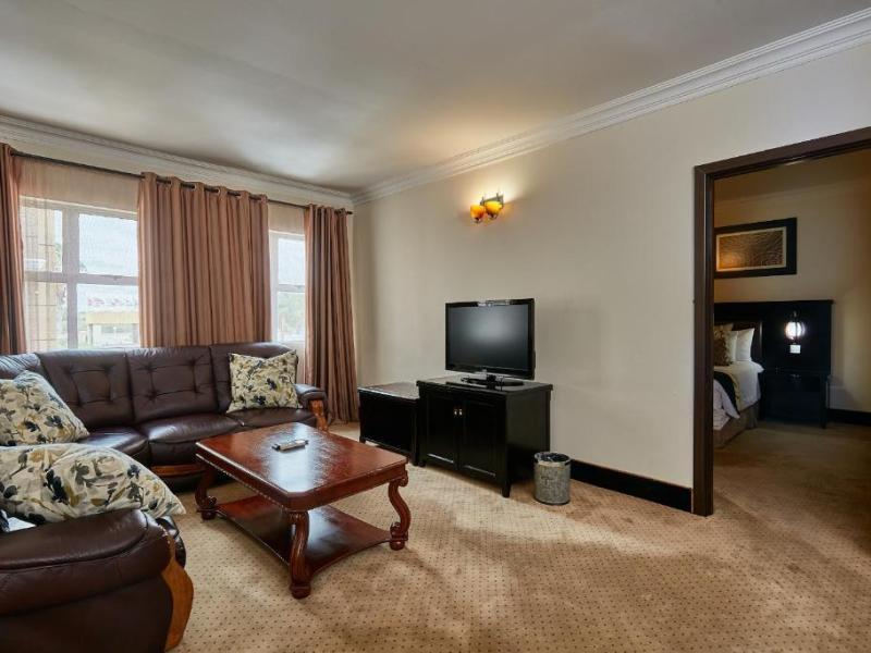 Majestic Five Hotel - from BWP 1200