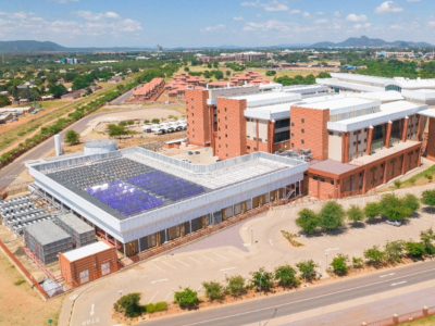 Sir Ketumile Masire Teaching Hospital (Public)