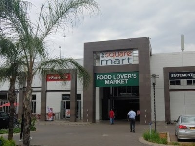 Square Mall