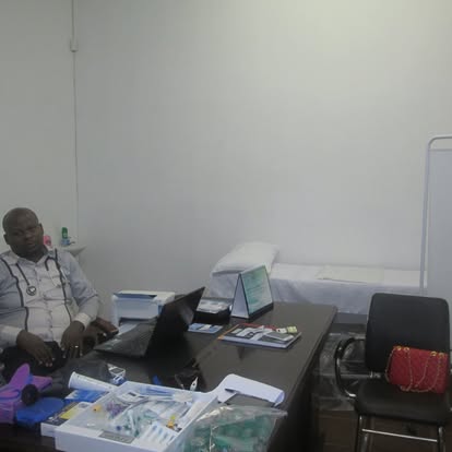 Karibu Medical Centre (Private)