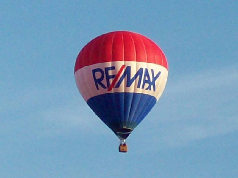RE/MAX Property Specialists