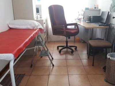 Universal Family Clinic (Private)
