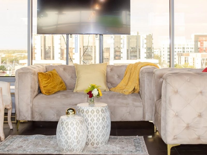 Skyview Lounge