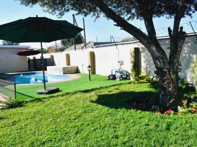 Ken Koral Bed and Breakfast - from BWP 450