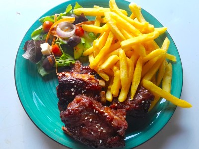 Crocodile Pools Resort Restaurant
