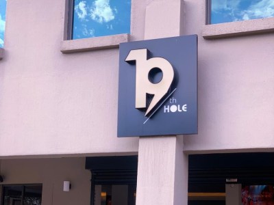 19th Hole Pub