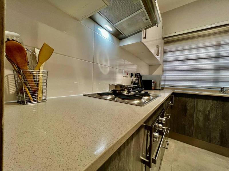 DeeLops Apartment 304 @Sarona City - from BWP 1500