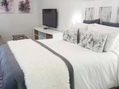 Waterside Cottages & Villas (Self Catering) - from BWP 1062