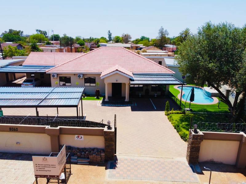 Ken Koral Bed and Breakfast - from BWP 450