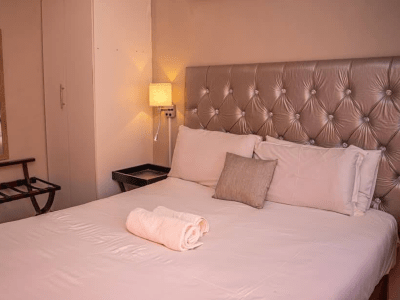 Ranks Guest House - from BWP 555