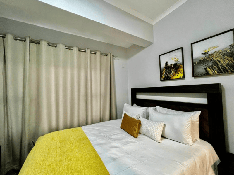 DeeLops Apartment 304 @Sarona City - from BWP 1500