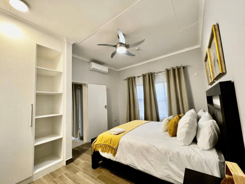 DeeLops Apartment 304 @Sarona City - from BWP 1500