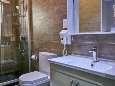 Madamz Bed & Breakfast - from BWP 575