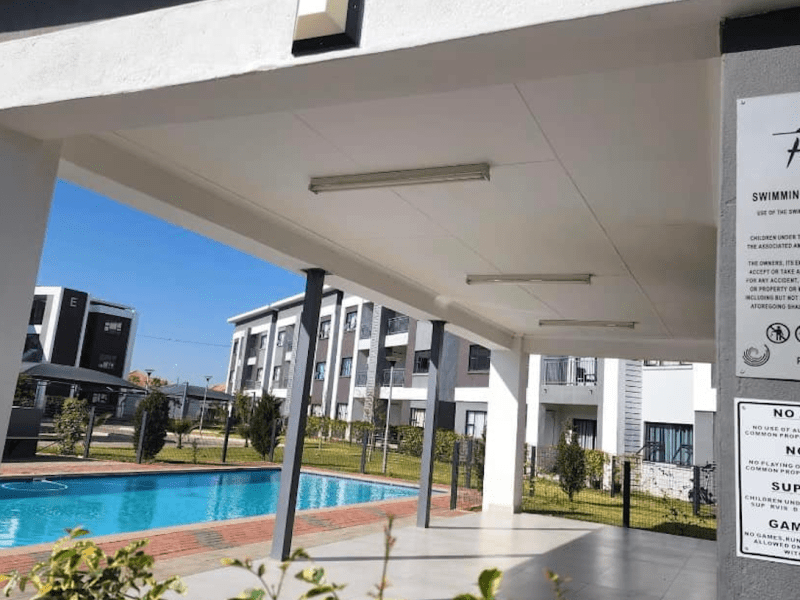 Sarona Flat E105 - from BWP 1180