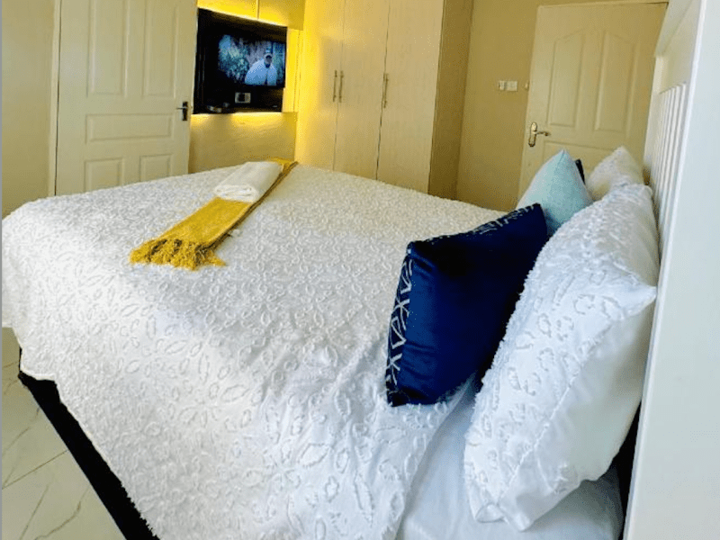 Nouvelle BNB - from BWP 1120