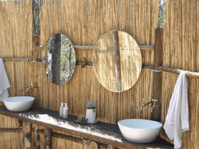 ASKIESBOS - Samochima Bush Camp - from BWP 1215