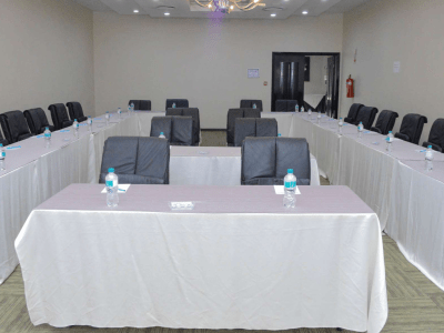 Tlotlo Hotel & Conference Center - from BWP 1080