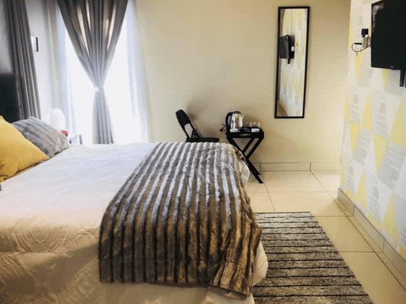 GardenView Holiday Home - from BWP 1800