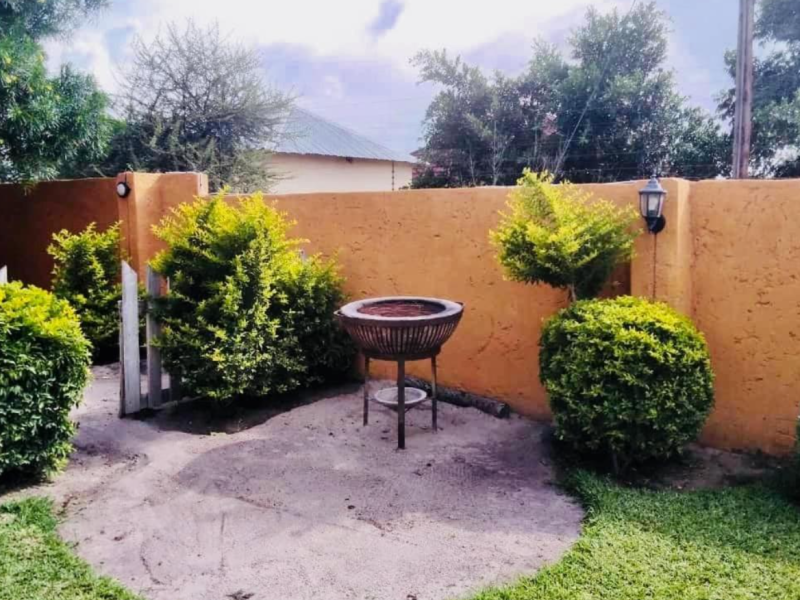GardenView Holiday Home - from BWP 1800