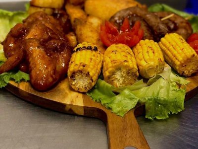 Potche Sports Café & Restaurant