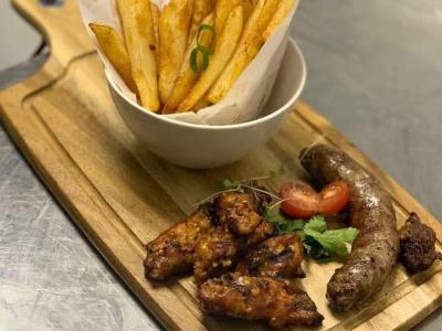 Potche Sports Café & Restaurant