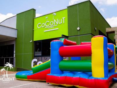 Coconut Lounge Lifestyle