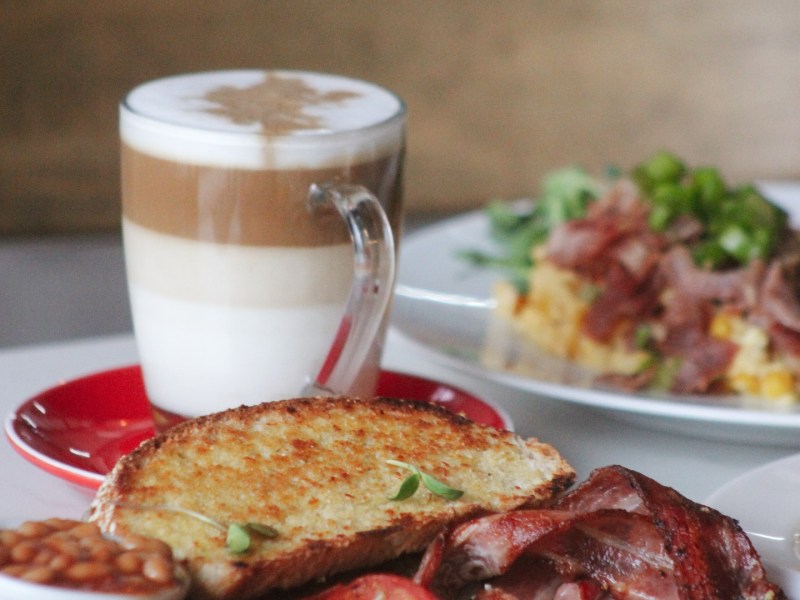 Ola Tia Cafe