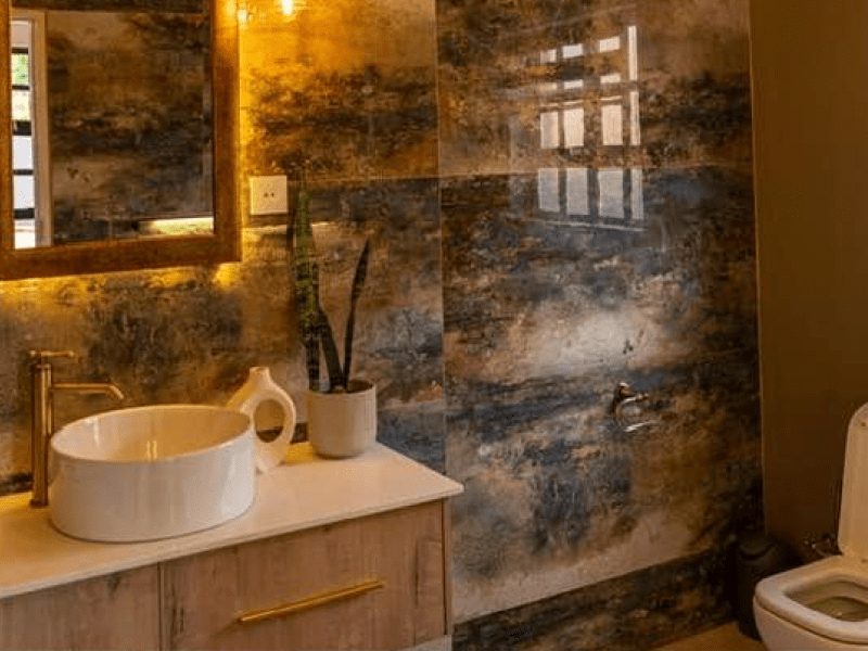 Almond Pine Luxury Villa - from BWP 1000