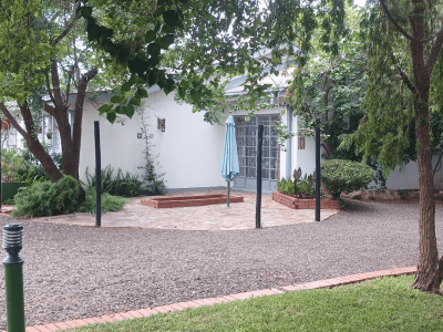 Driftwood Boutique Bed and Breakfast - from BWP 390