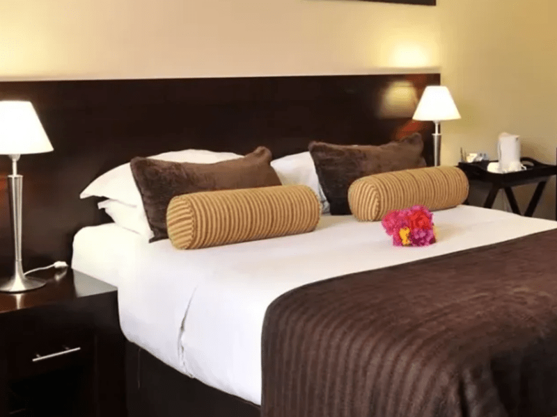 Cresta Bosele - from BWP 1200