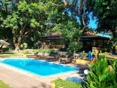 Cresta Riley's - from BWP 1100