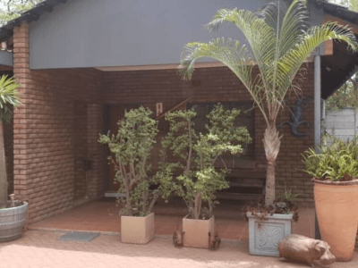 Green House Bed and Breakfast - from BWP 1000