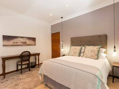 The Studio Guest House - from BWP 500