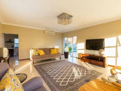 The Studio Guest House - from BWP 500