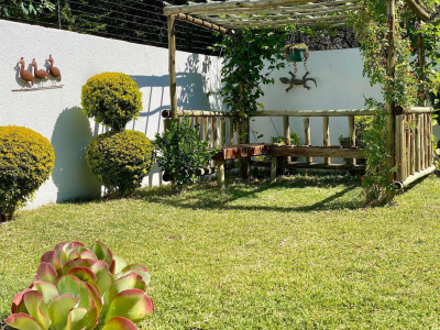 The Farmhouse Bed & Breakfast - from BWP 400