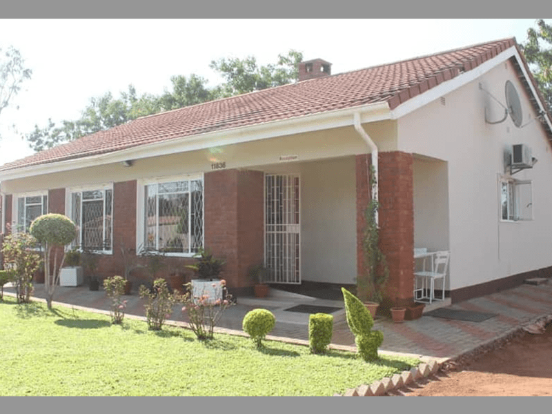 Serurubele Guesthouse - from BWP 300