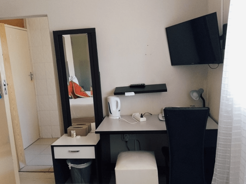 Serurubele Guesthouse - from BWP 300