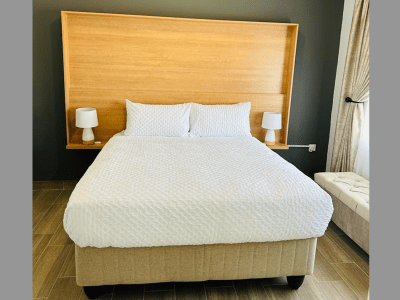 LuxVilla Sarona - from BWP 1500 p/m