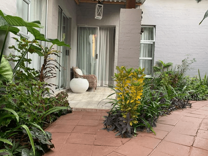 Peter's Place Bed & Breakfast - from BWP 700