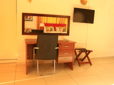 Eagles Fountain Apartments - from BWP 350