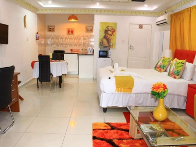 Eagles Fountain Apartments - from BWP 350