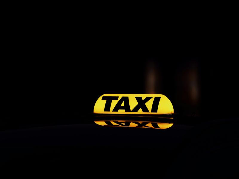 Ezwe's Cabs