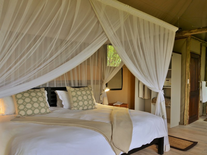 Nogatsaa Pans Chobe Lodge - from BWP 7500