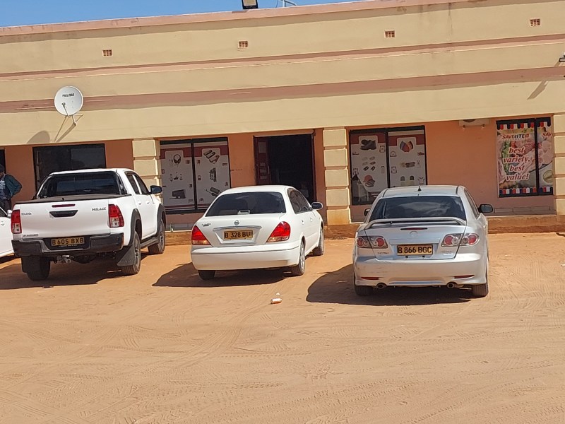 Maitengwe Saverite Supermarket