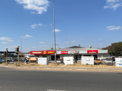Engen Palapye Centre (Old Mall)
